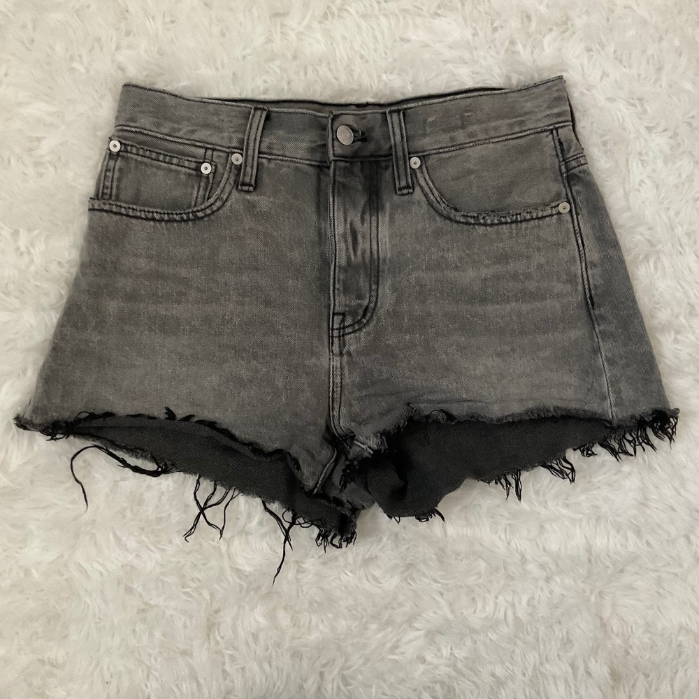 Madewell Button Fly Relaxed Denim Shorts - Grey - Size 26